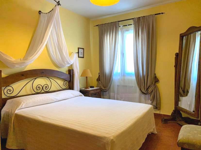 Valle De El Paular Apartment Rascafria
